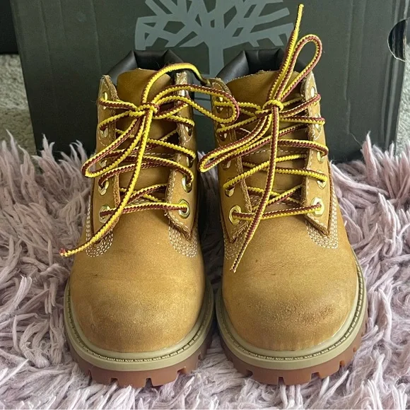 Timberland Premium Waterproof 6 IN Boot Wheat Nubuck Toddler Size 7.5 M - Picture 1 of 8